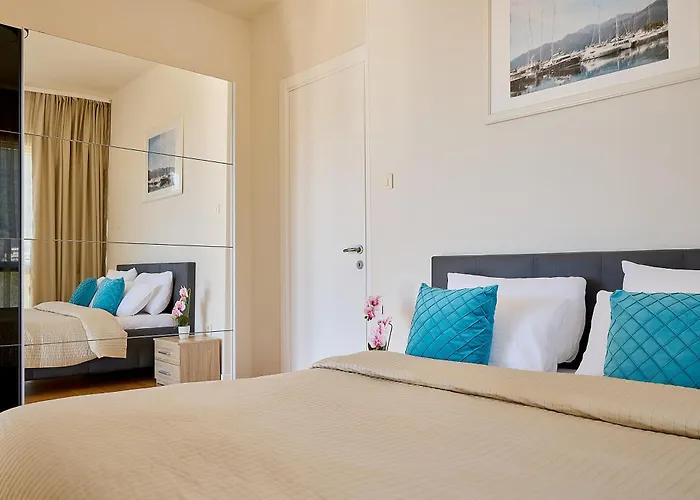 Tre Canne, Private 2-Bedroom Apartment In Aparthotel