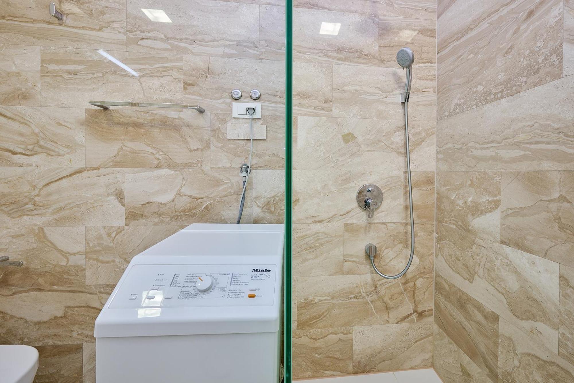 Tre Canne, Private 2-bedroom In Apartment *
