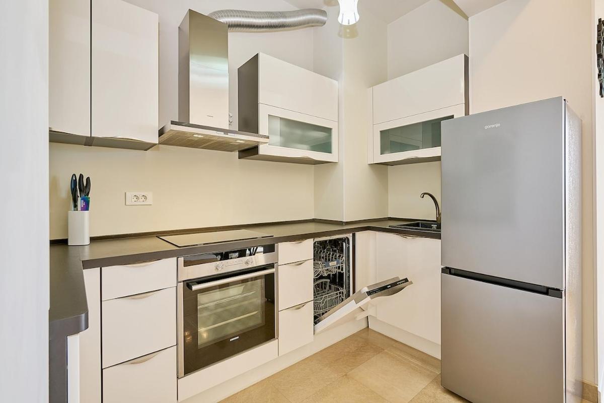 Tre Canne, Private 2-bedroom In Apartment Budva